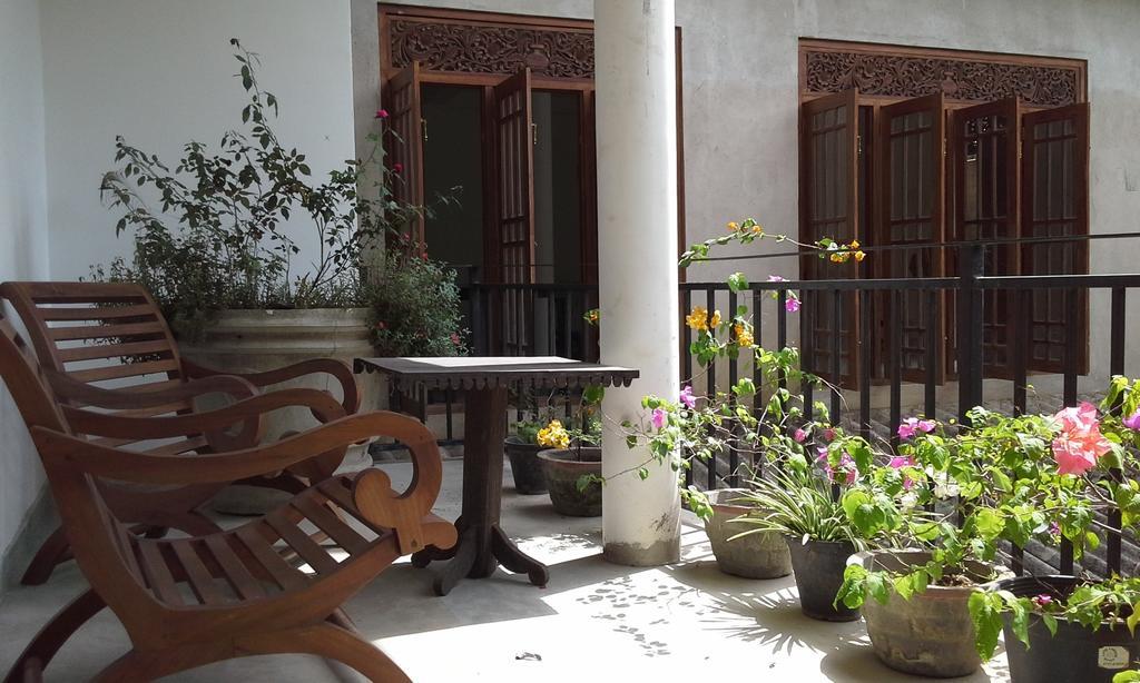 Srimali'S Residence Unawatuna Exterior photo