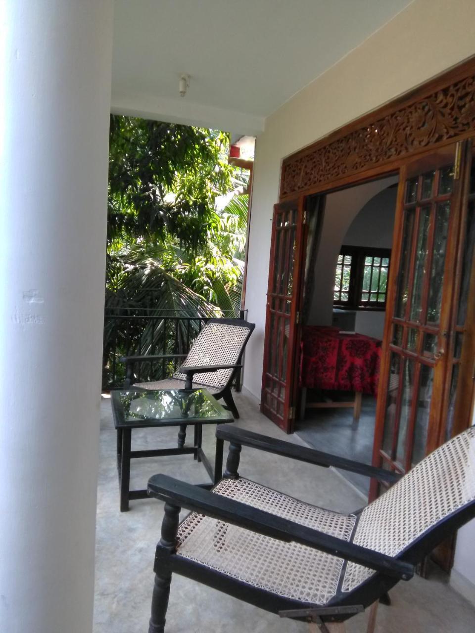 Srimali'S Residence Unawatuna Exterior photo